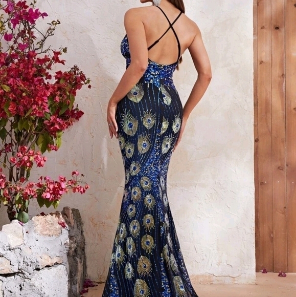 Multicolor Graphic Crisscross Cami Backless Contrast Sequined Mermaid Ma… - Picture 3 of 10